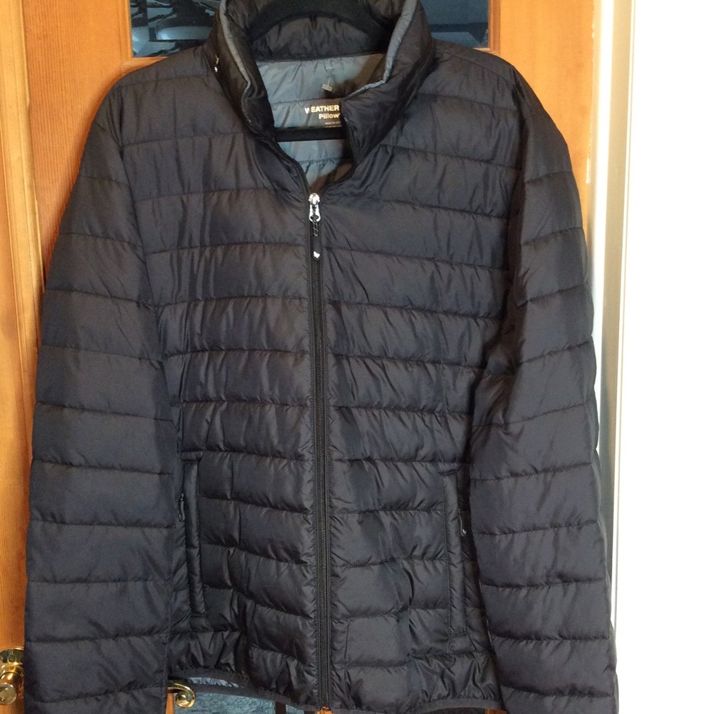 EUC Men’s Weatherproof PillowPac Puffer Jacket, L